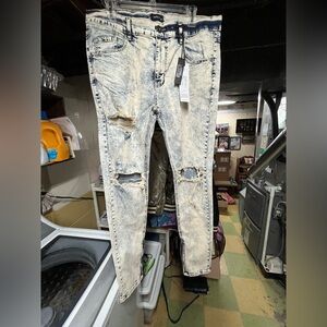 Kayden K Distressed Jeans Size 38 NWT